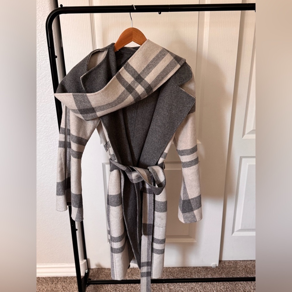 INTERMIX size S / coat grey / double sided / zipper sleeves - Picture 3 of 4